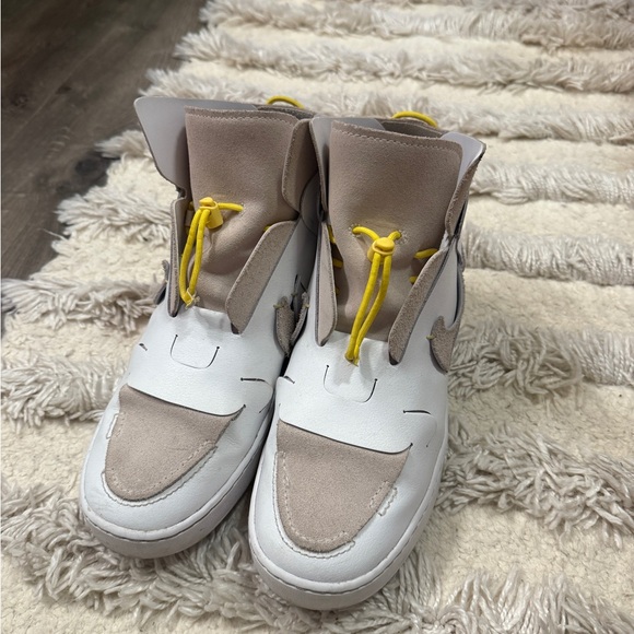 Nike vandalized LX - Picture 1 of 5
